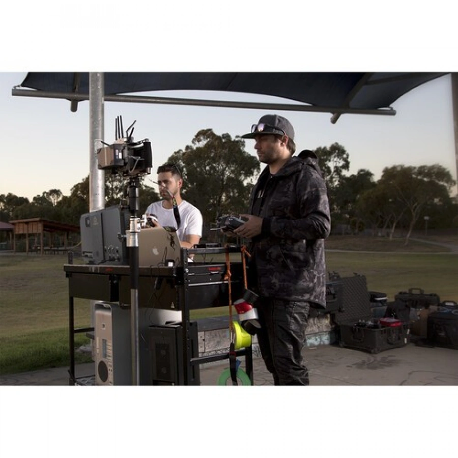 Atomos Sumo 19" SE HDR Pro/Cinema Monitor/Recorder/Switcher