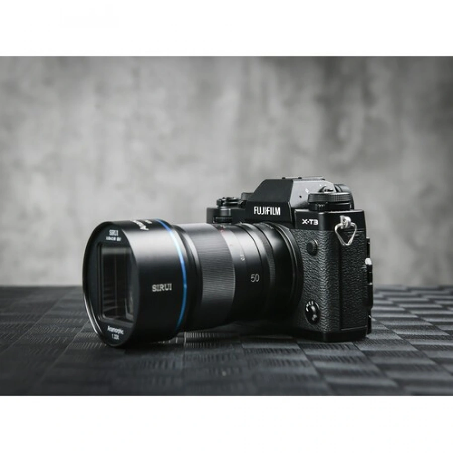 Sirui 50mm f/1.8 Anamorphic 1.33x Lens (Sony E-Mount)