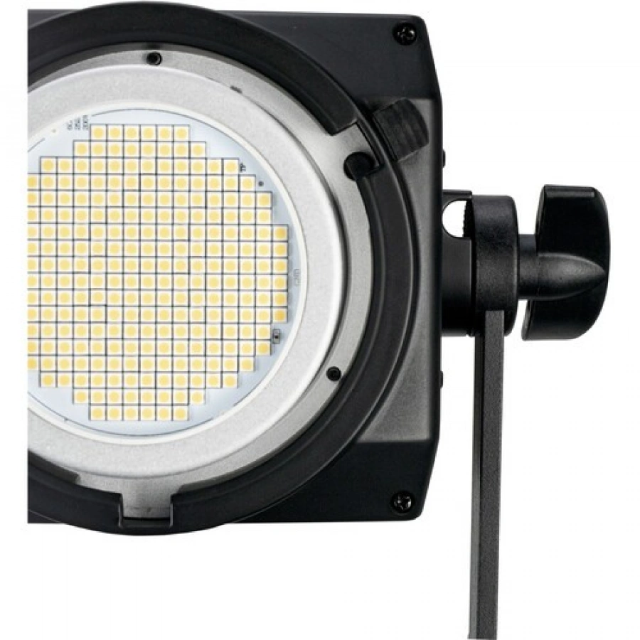Nanlite FS-200 LED Daylight Spot Light