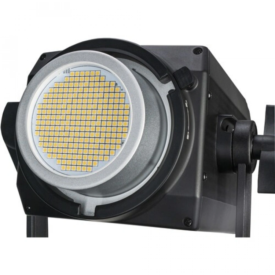 Nanlite FS-200 LED Daylight Spot Light
