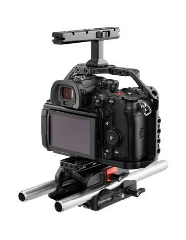 Wooden Camera Unified Accessory Kit for Panasonic GH6 (Base)