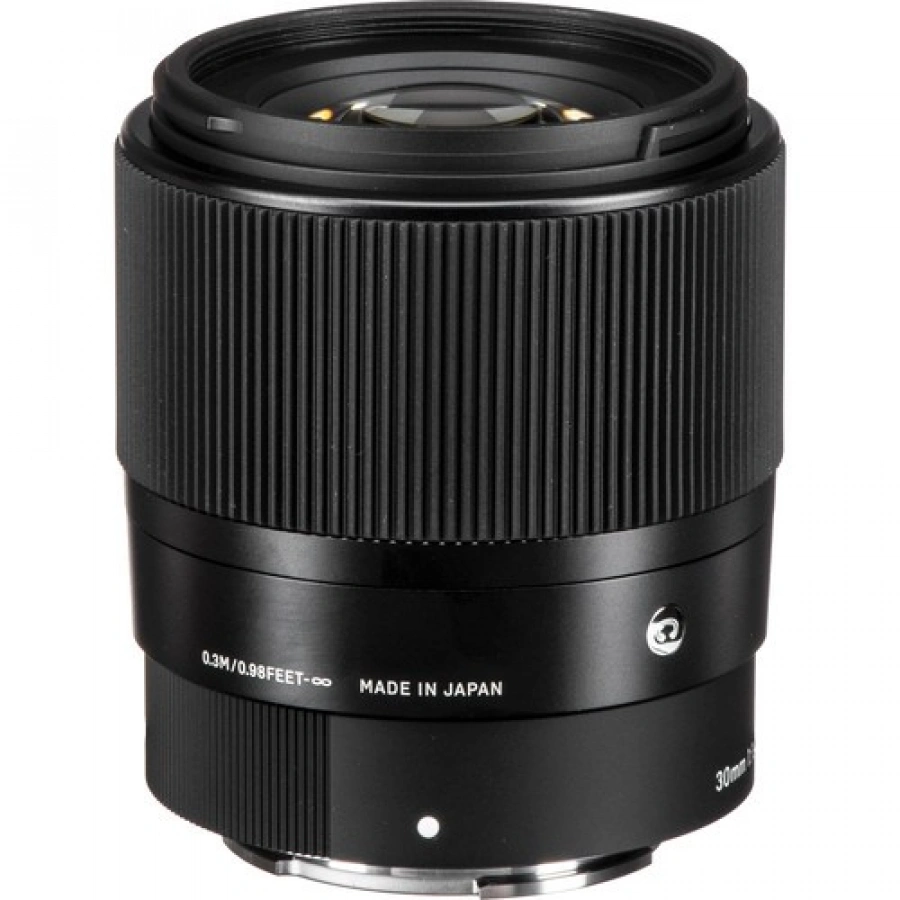 Sigma 30mm f/1.4 DC DN Contemporary Lens (Sony E)