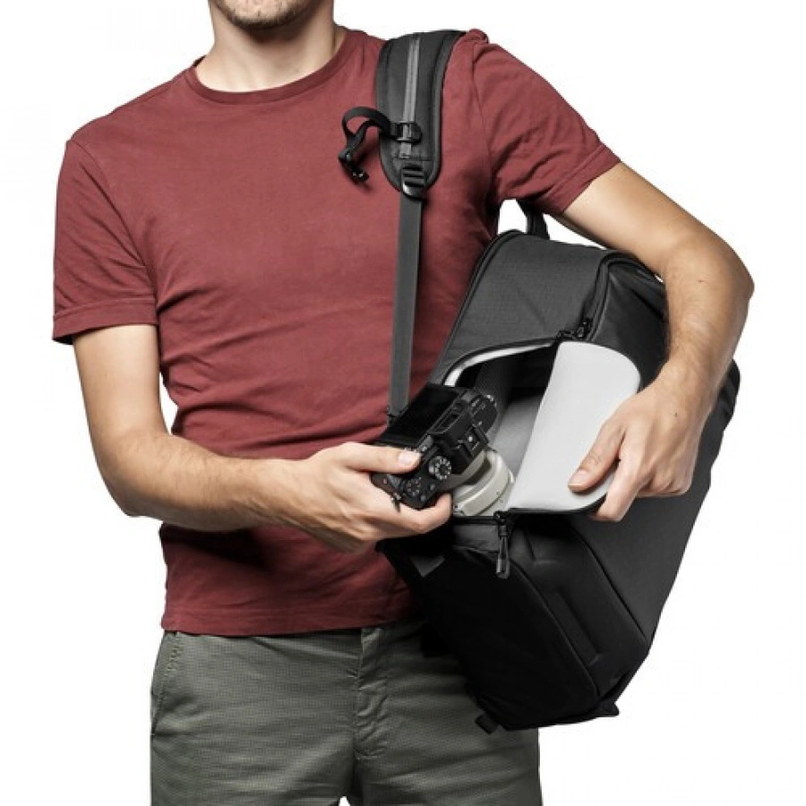 Lowepro Flipside 300 AW III Camera Backpack (Black)
