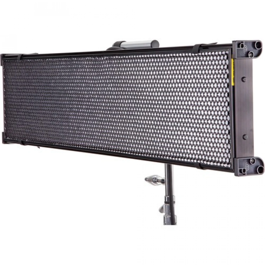 Kino Flo Diva-Lite 31 LED DMX Panel Center Mount
