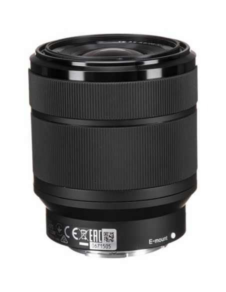 Sony a7 IV Mirrorless Camera with 28-70mm Lens