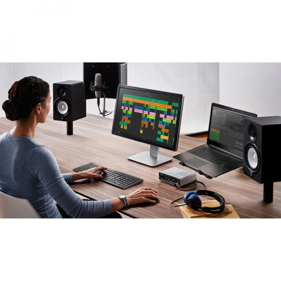Blackmagic Design DaVinci Resolve Mini Panel with Resolve Studio Software