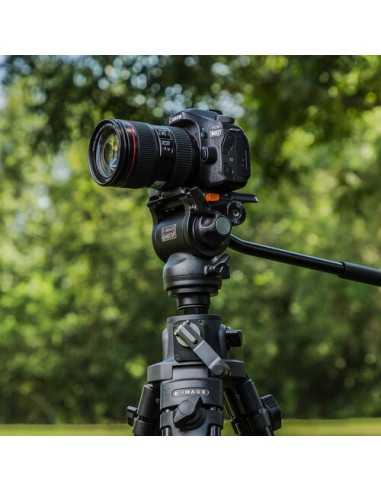 E-Image Studio Tripod with Geared Center Column and Fluid Head Kit