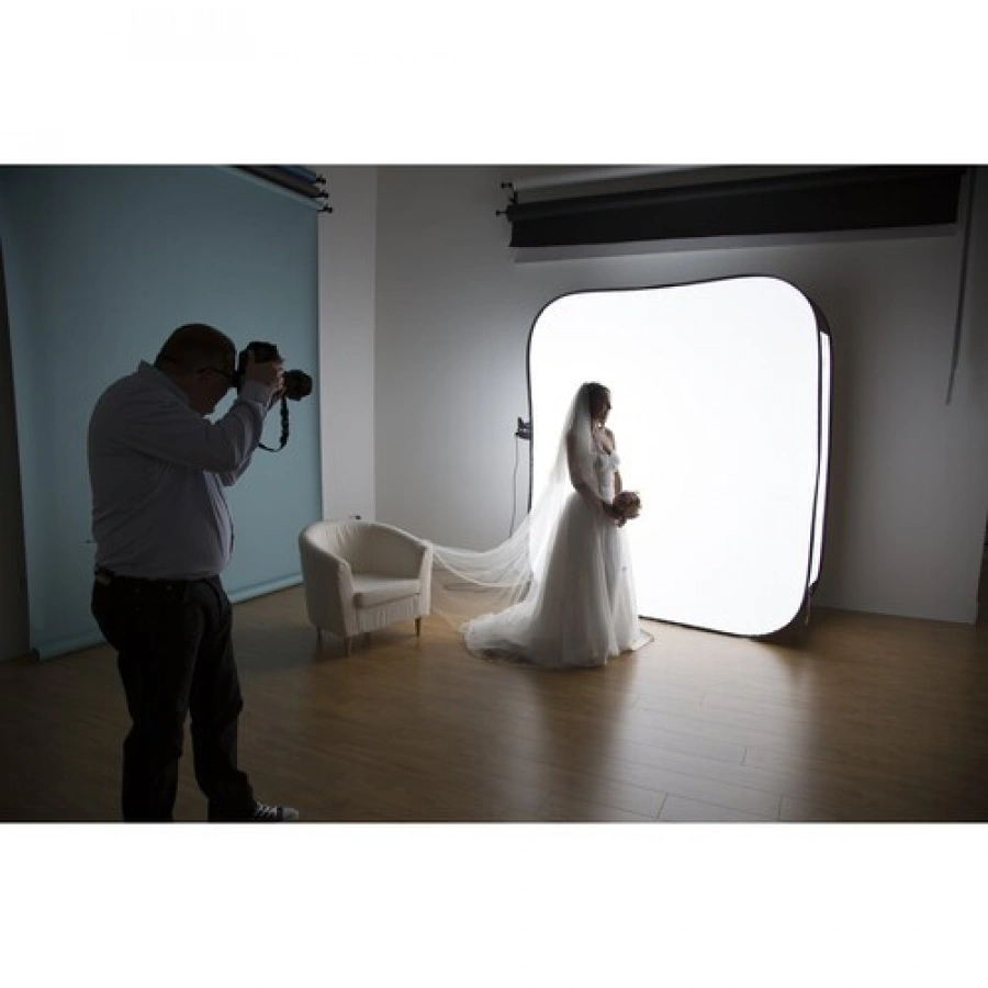 Manfrotto HiLite Illuminated Background (White, 6 x 7')