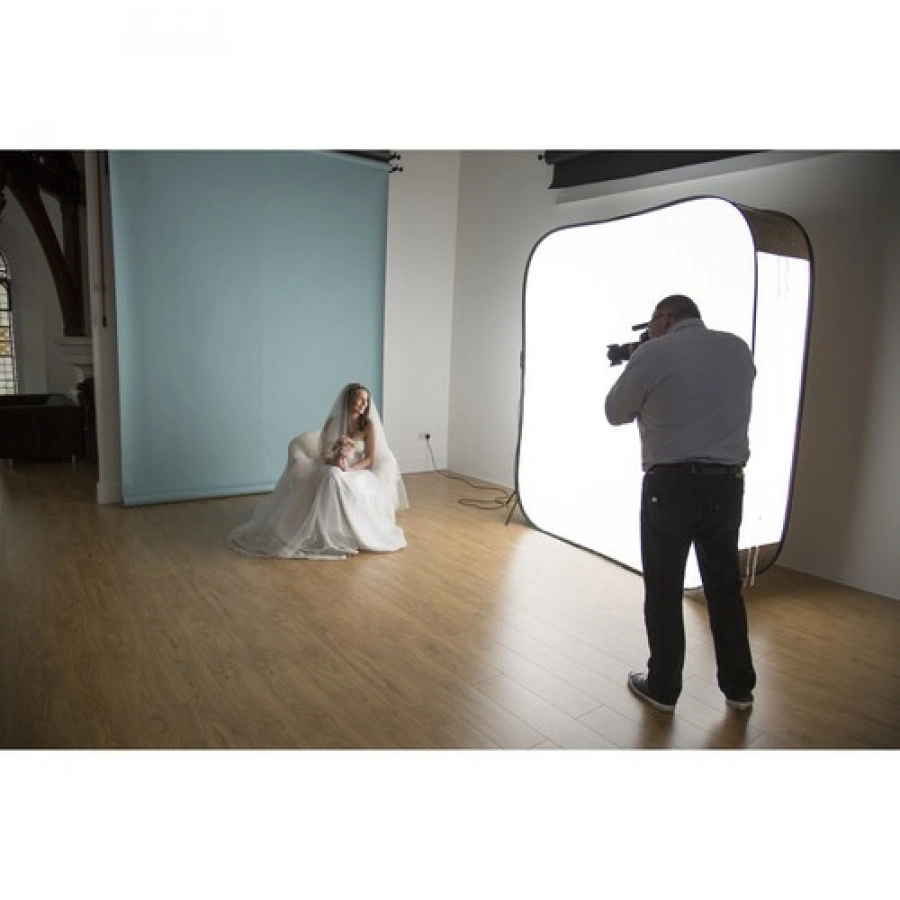 Manfrotto HiLite Illuminated Background (White, 6 x 7')