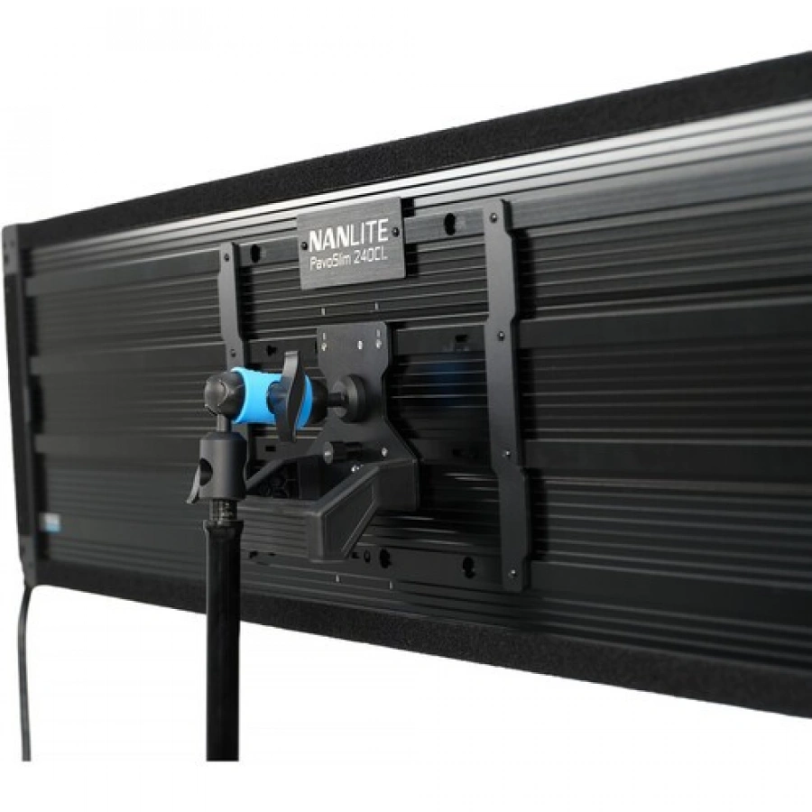 Nanlite PavoSlim 240CL
