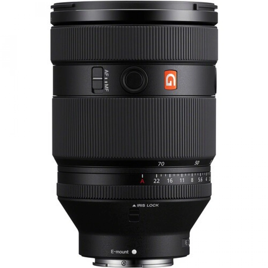 Sony 28-70mm f/2 GM