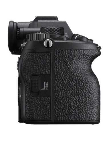 Sony a7R V Mirrorless Camera